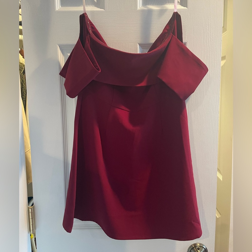 Revolve dress size small